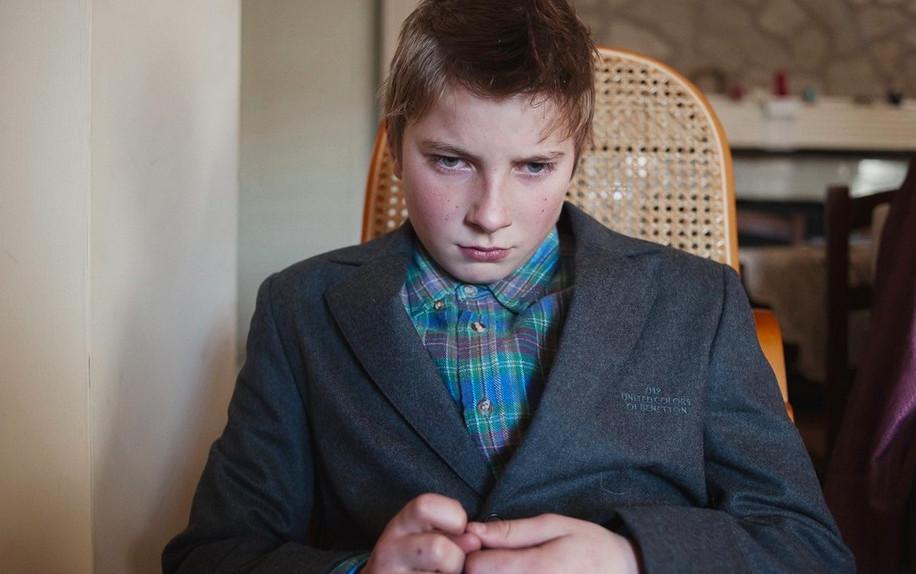 自闭症男孩的隐秘世界在壳里寻找一线光