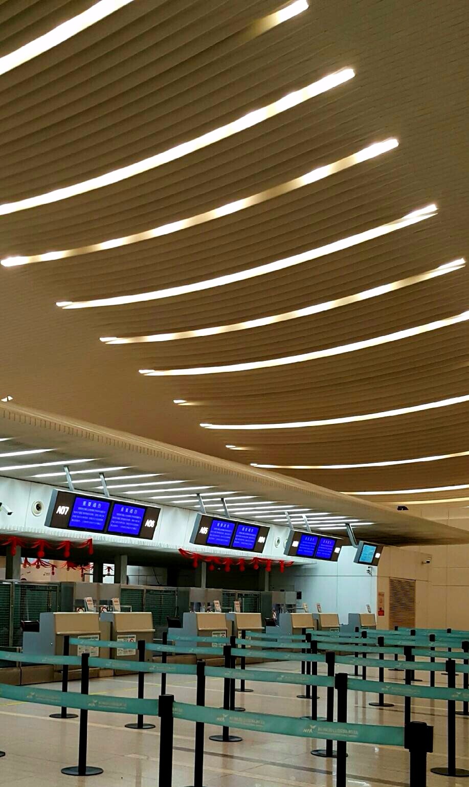 杭州萧山国际机场候机大厅随拍|候机|大厅|杭州_新浪新闻