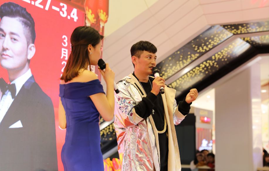 演《我的前半生》的他来了,而三月的精彩才刚刚开始
