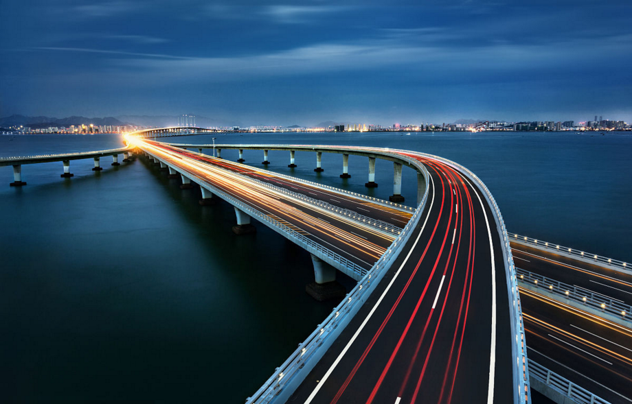 航拍全球最长的跨海大桥,耗资百亿,曾获"全球最棒桥梁"的称号