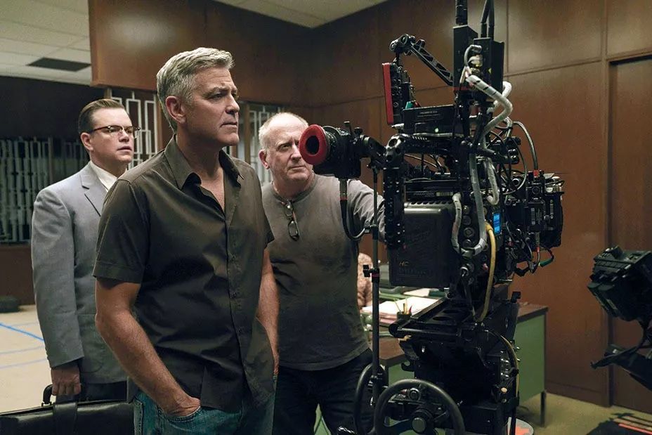 拿过两次奥斯卡金像奖,一次演员一次制作人;科恩兄弟拿过四个奥斯卡奖