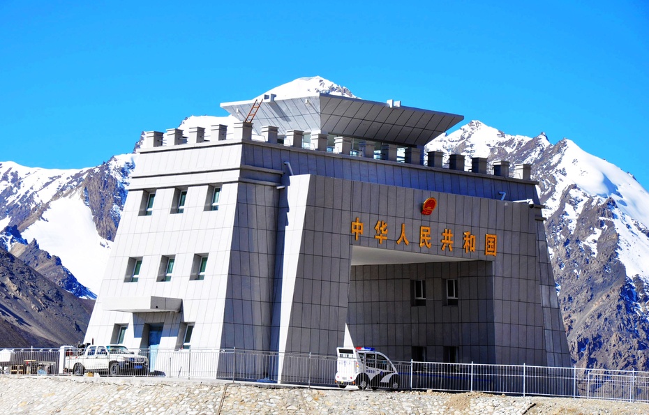 红其拉甫边防检查站死亡山谷上的常年坚守