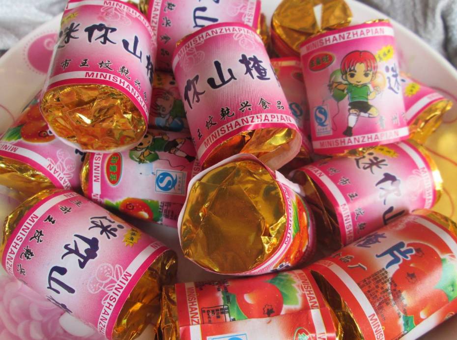 那些年的芳华还在,据说第一批吃过这些零食的人都快50了