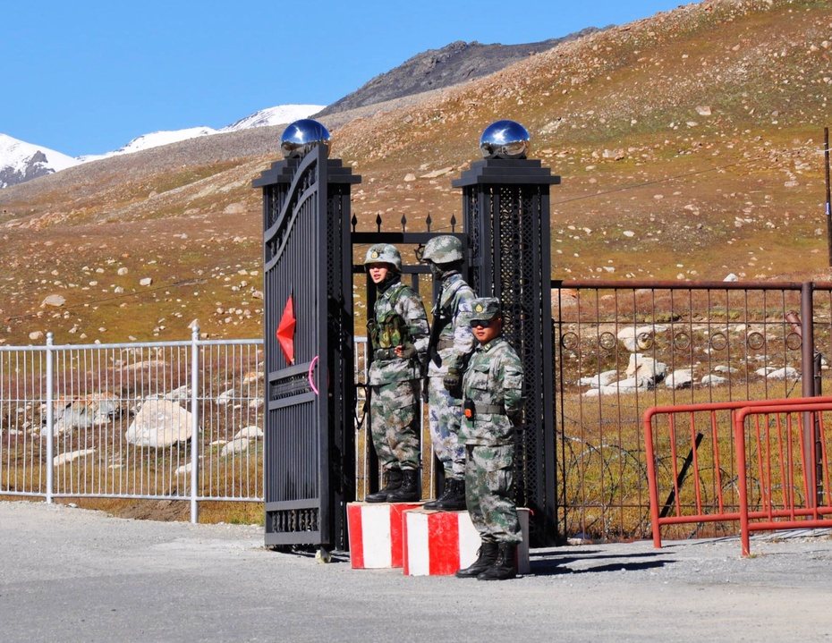 红其拉甫边防检查站死亡山谷上的常年坚守
