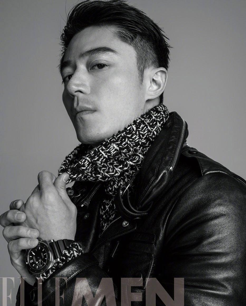 霍建华杂志大片,机车服高领毛衣内敛迷人,网友:林心如好福气