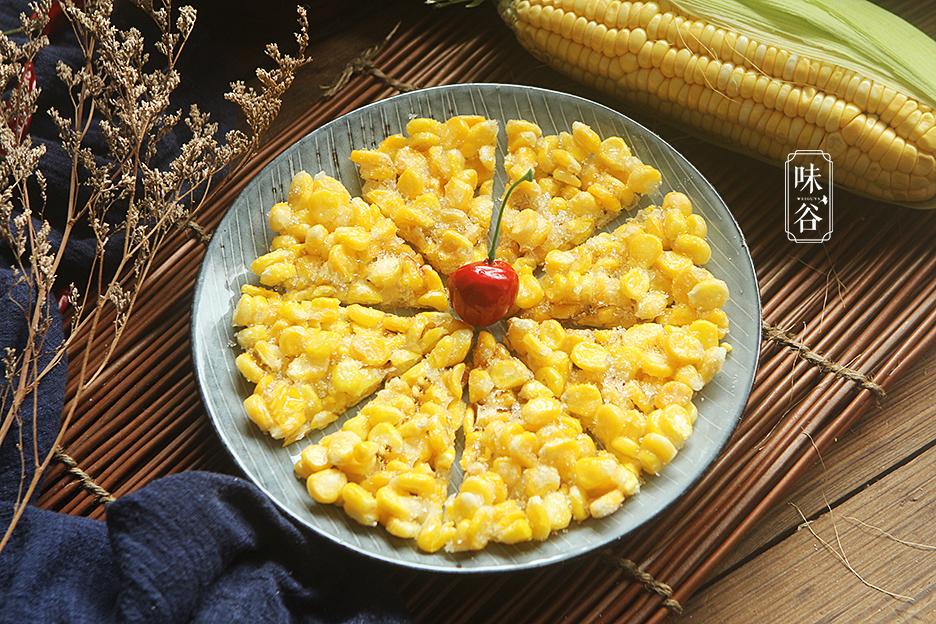 玉米这样做成小吃,金黄酥脆,香甜可口,大人小孩都爱吃!