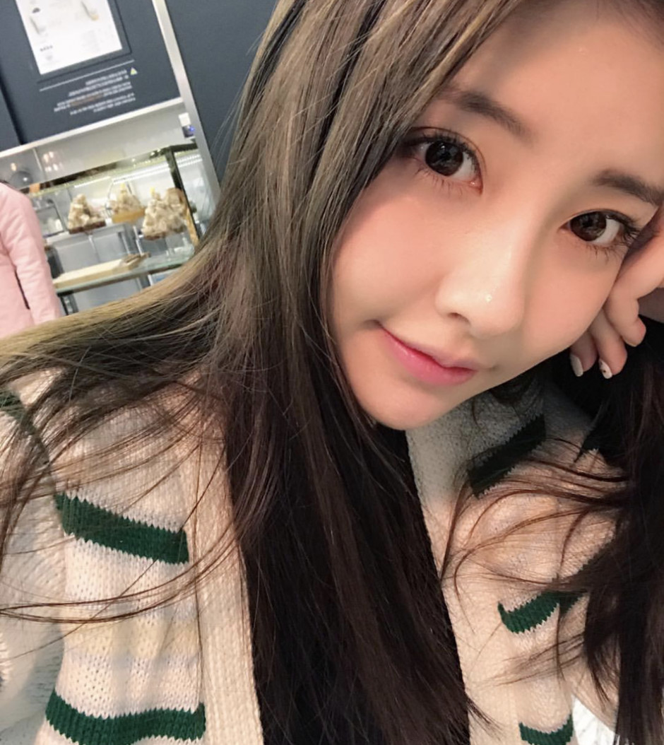 王思聪前女友被传整容还缺钱,本人发微博证实"确实"穷困潦倒