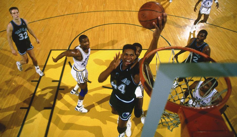 埃里克-丹皮尔 - 424场比赛中有546次盖帽3:詹姆斯-唐纳森 - 在484场