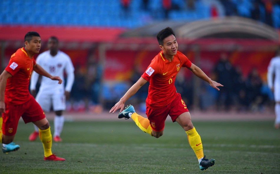 伊朗裁判法哈尼堪称中国足球最大克星 他让中