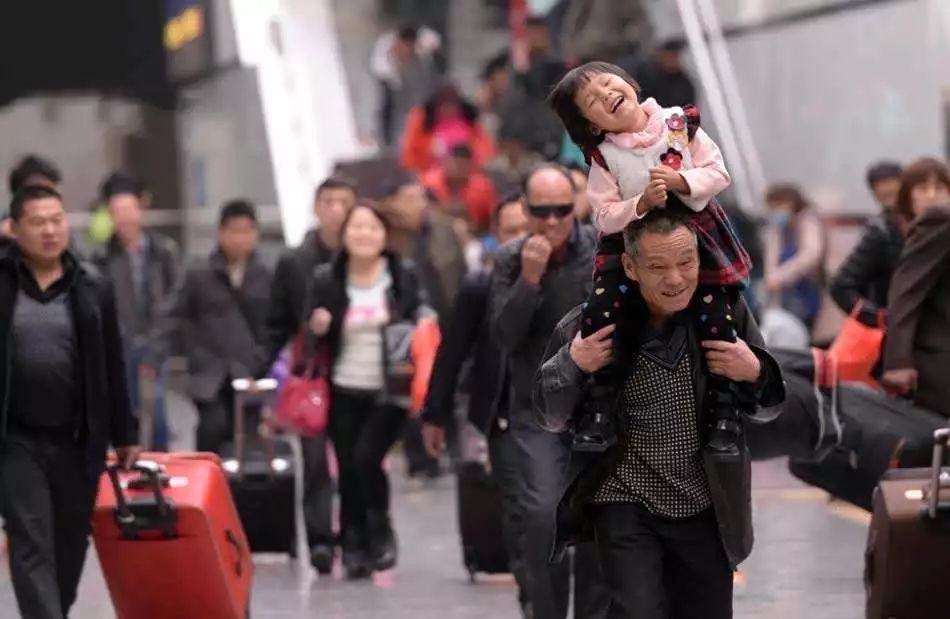 有钱没钱,回家过年