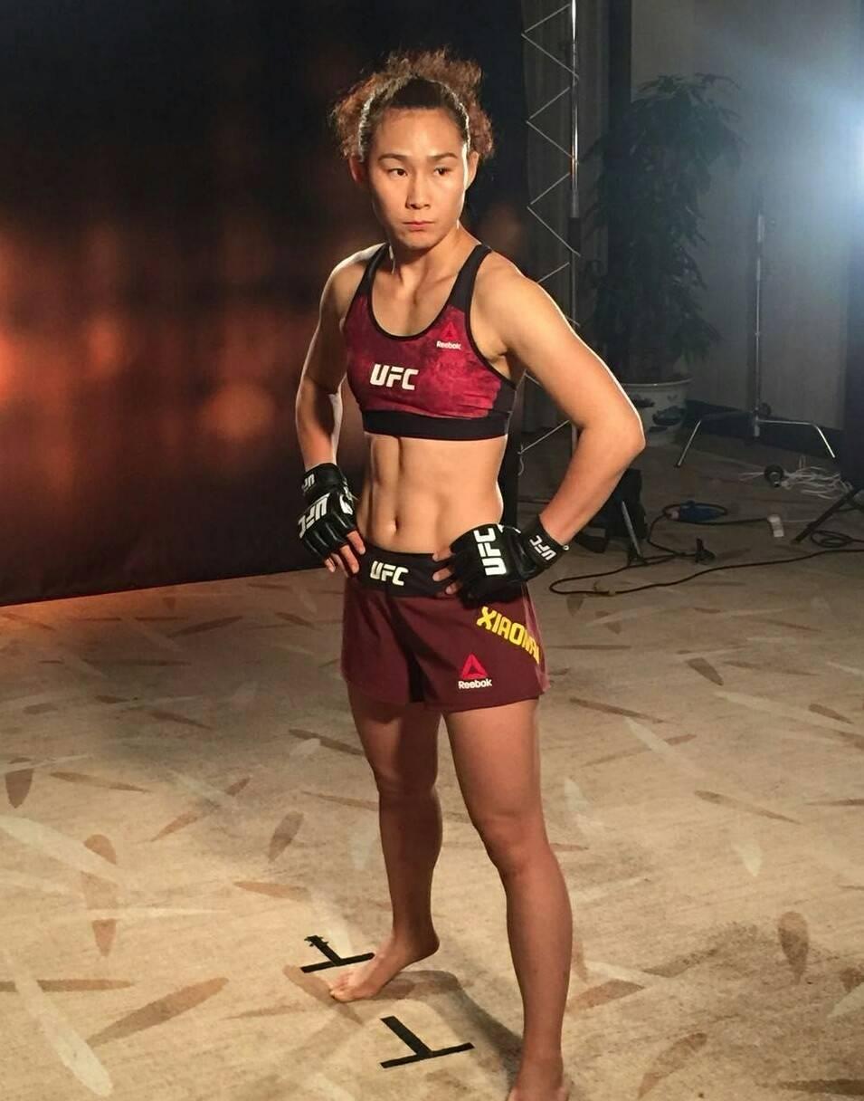 李景亮师妹成中国女子ufc第一人, 曾被韩国黑掉比赛