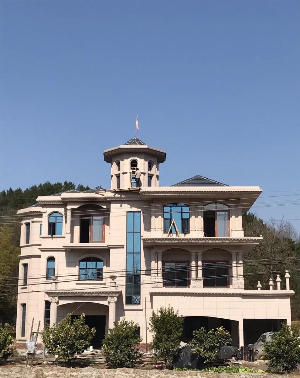 农村盖的这些千万豪宅,真是浪费钱财啊|豪华|别墅|农村_新浪新闻