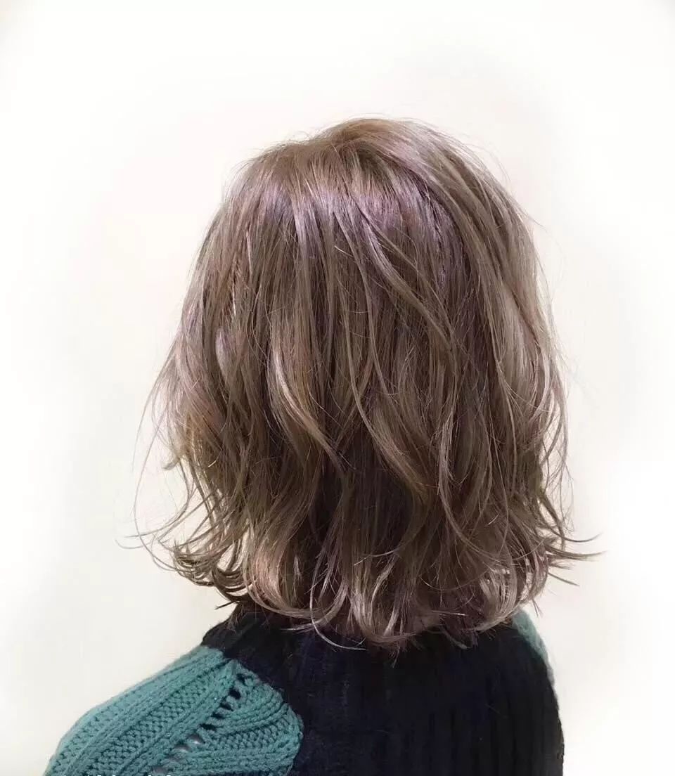 蛋糕卷蛋卷烫发引领时尚