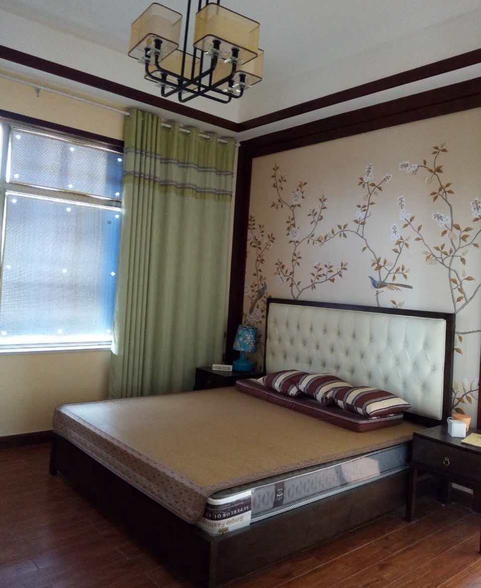 晒晒农村自建房70万盖5层180万做装修然而在村里却只是中下