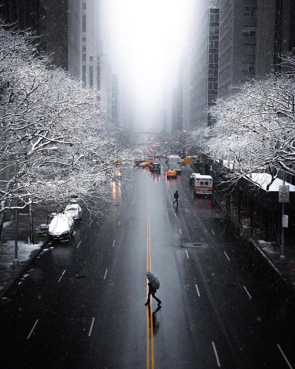 长街落雪图片