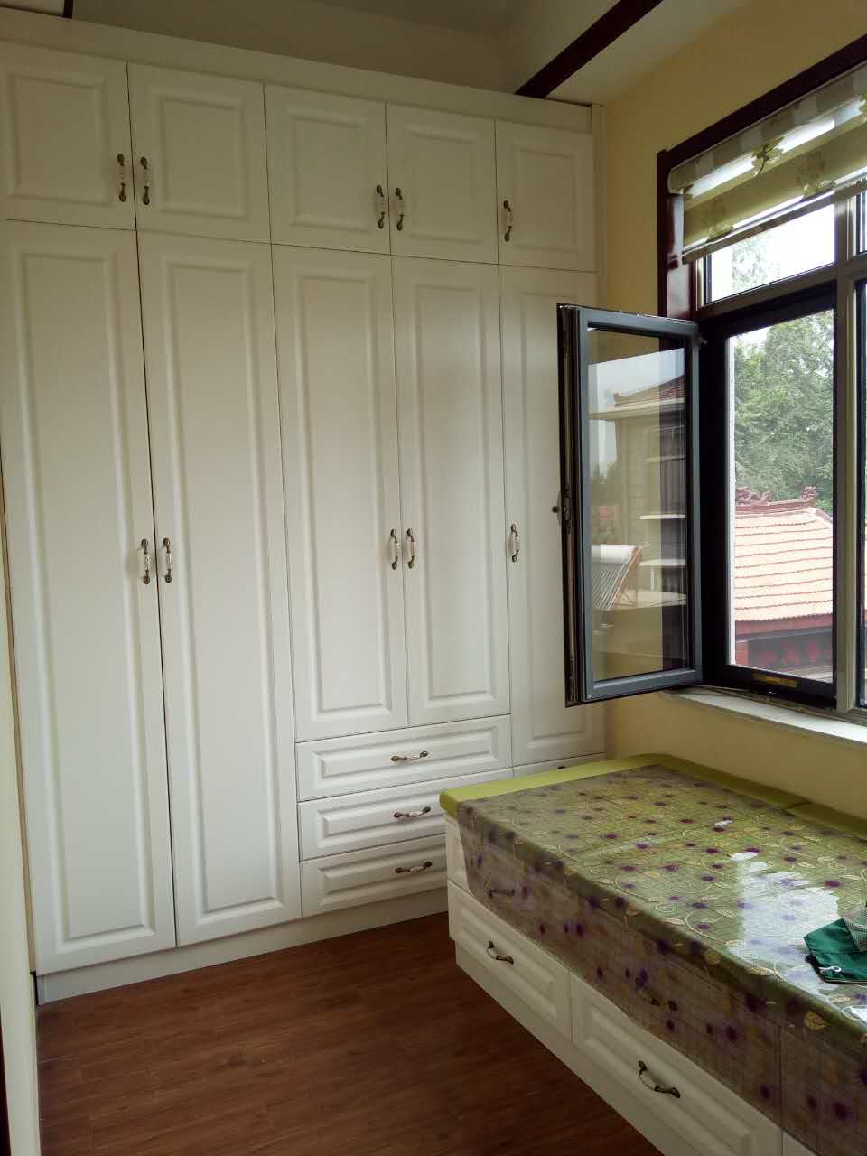 晒晒农村自建房70万盖5层180万做装修然而在村里却只是中下