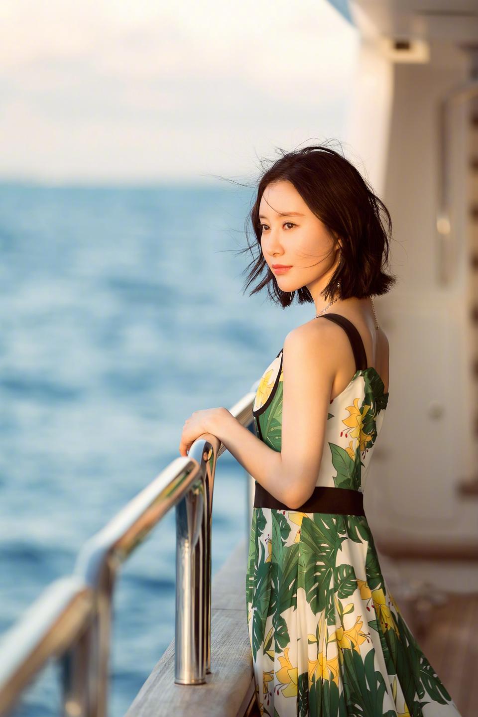 苏畅 情人节曝光一组写真大片 女神美美哒|情人节|苏畅|女神_新浪新闻