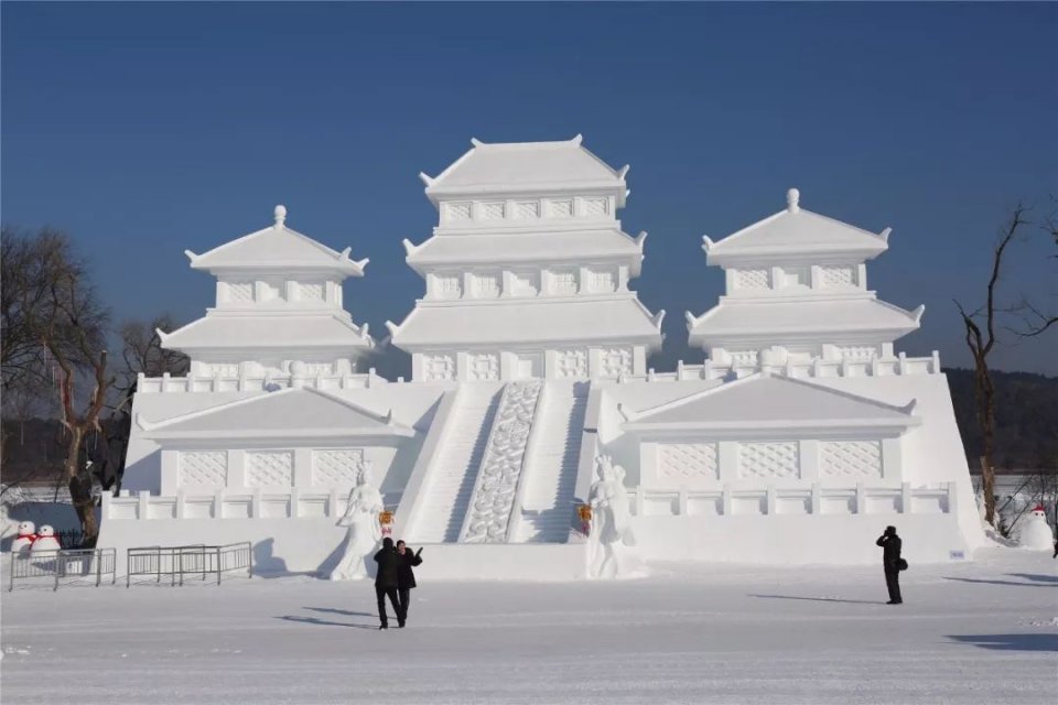 净月雪世界夜场盛大开放!初一至初六,越夜越美丽!
