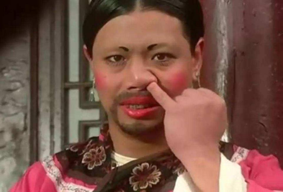 周星驰电影里的如花长相雷人,他女儿的颜值让人惊讶