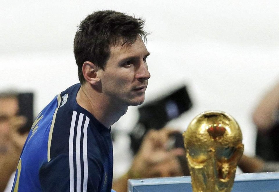 小尴尬!C罗和梅西的世界杯总进球数,和大罗一