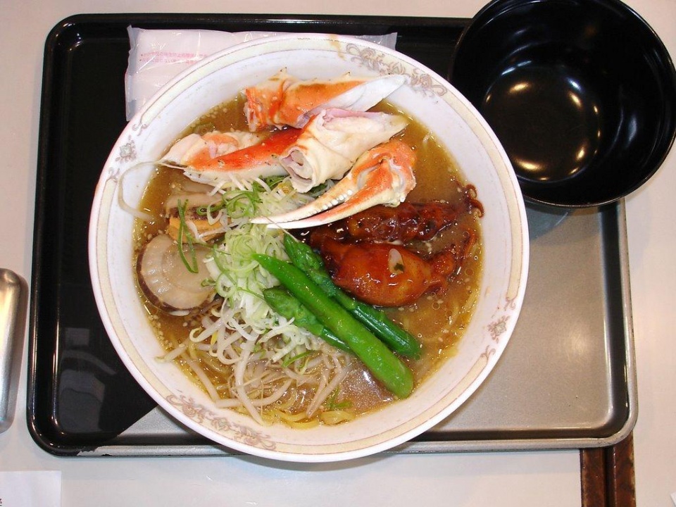 日本物价高!普通人年收入440万竟然也吃不起一