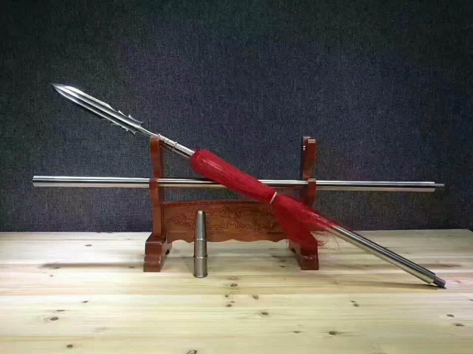 第五名:双钩枪.