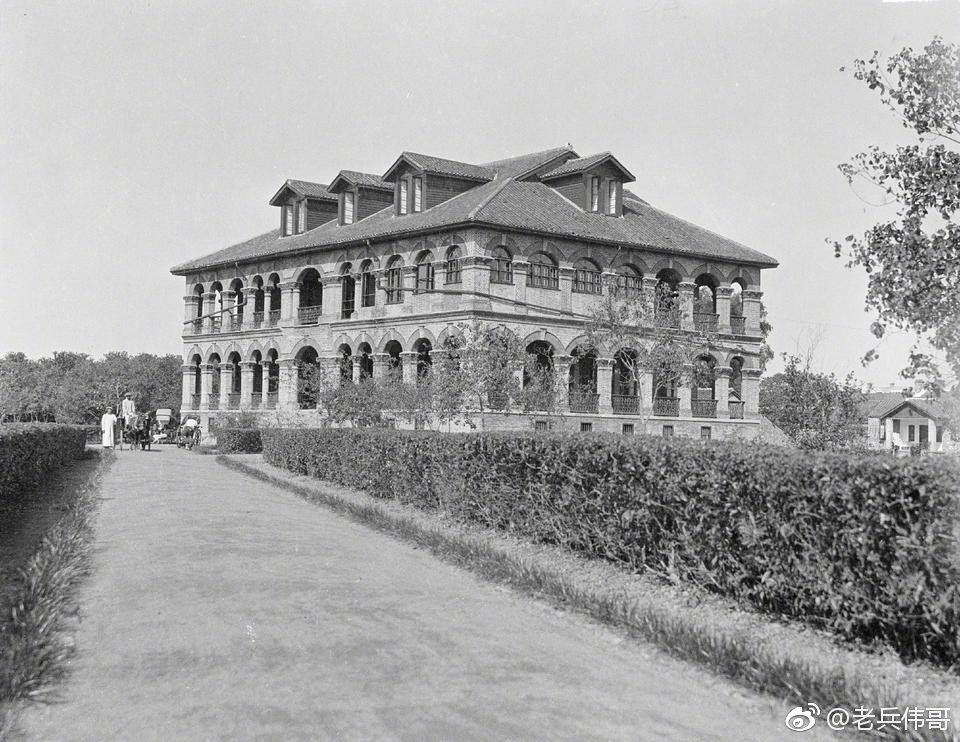 1917年,南京大学,金陵大学,金陵女子学院……百年光阴