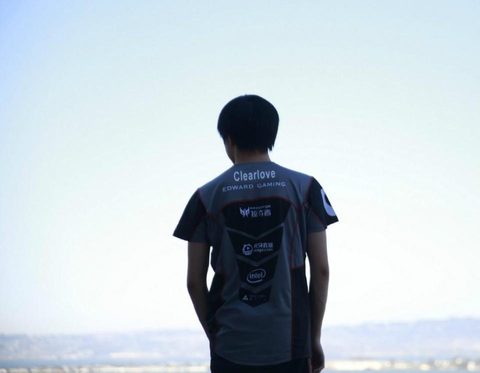 厂长又要王者归来了? edg老板爱德朱: 他马上出关, 大家不要急!