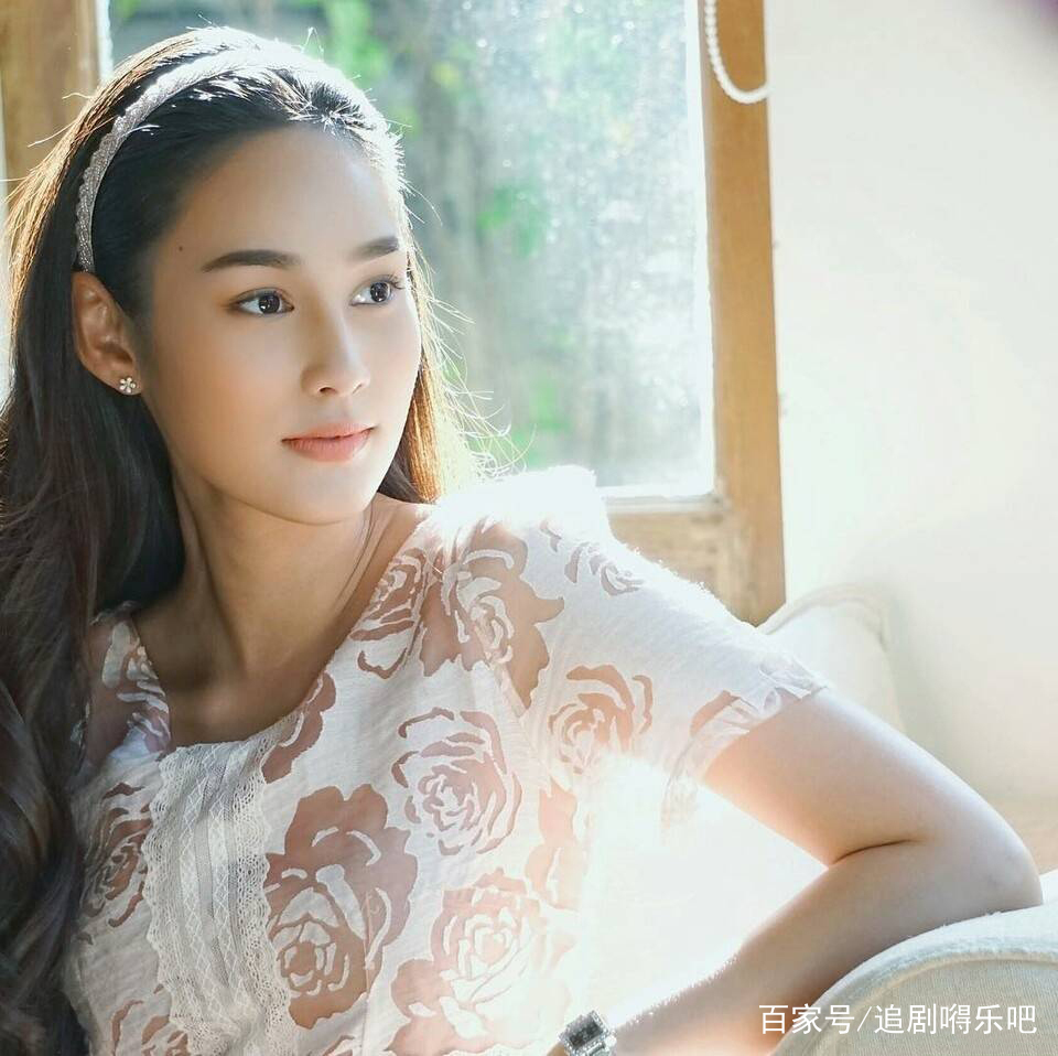 泰剧《漫天繁星》颜值爆表剧情特别,霸道总裁om和now妹子主演!
