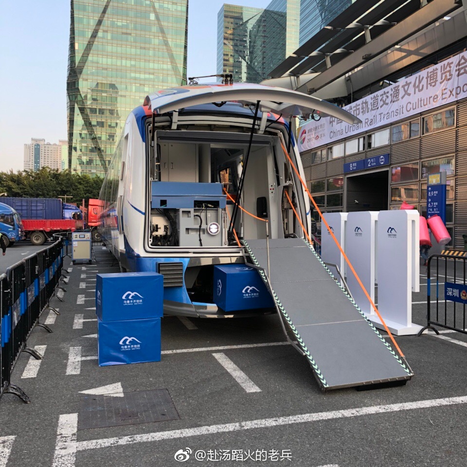 老兵对地铁车辆紧急疏散门的思考