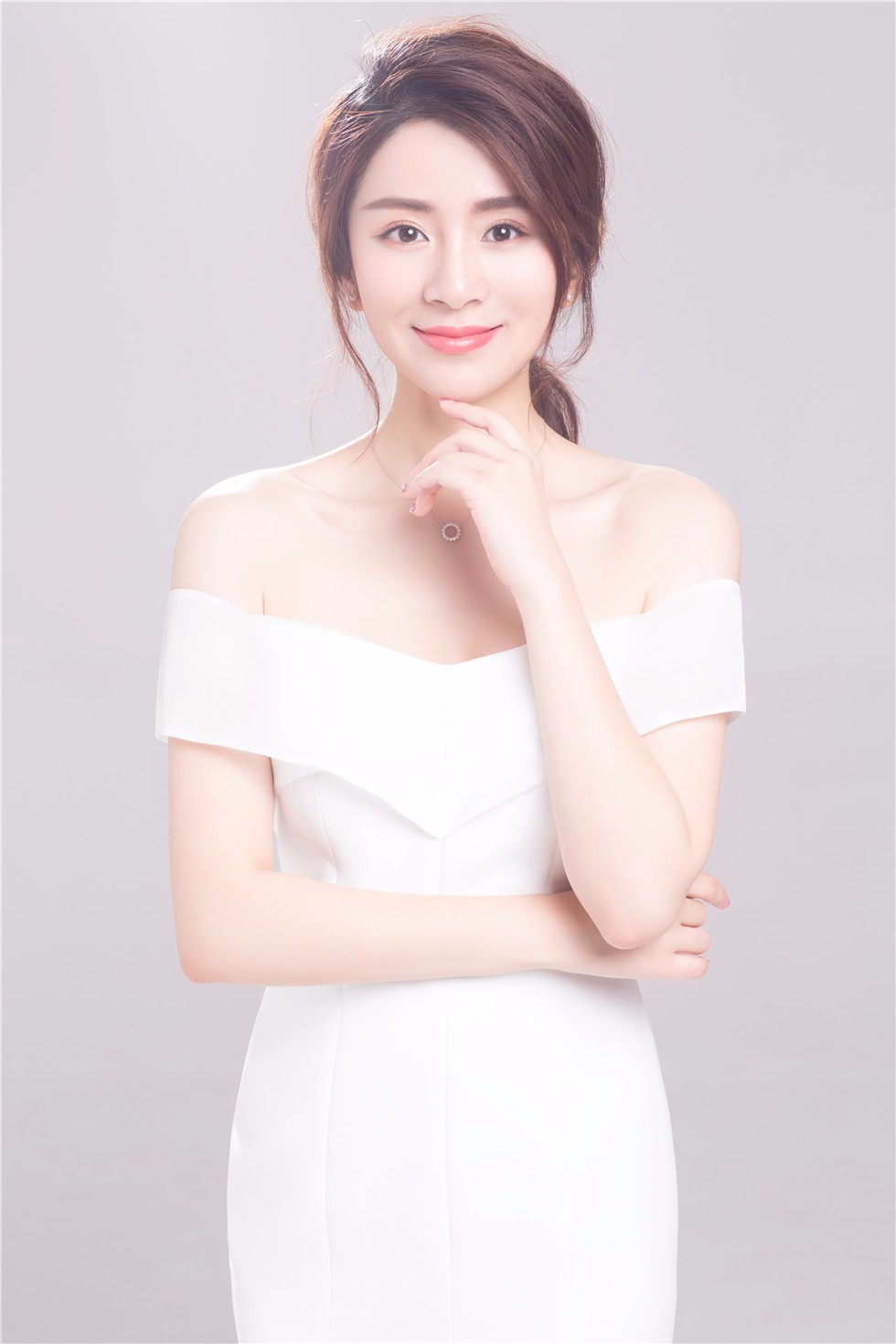 刘庭羽新剧即将播出,蕙如兰芷演绎刚毅美女战士