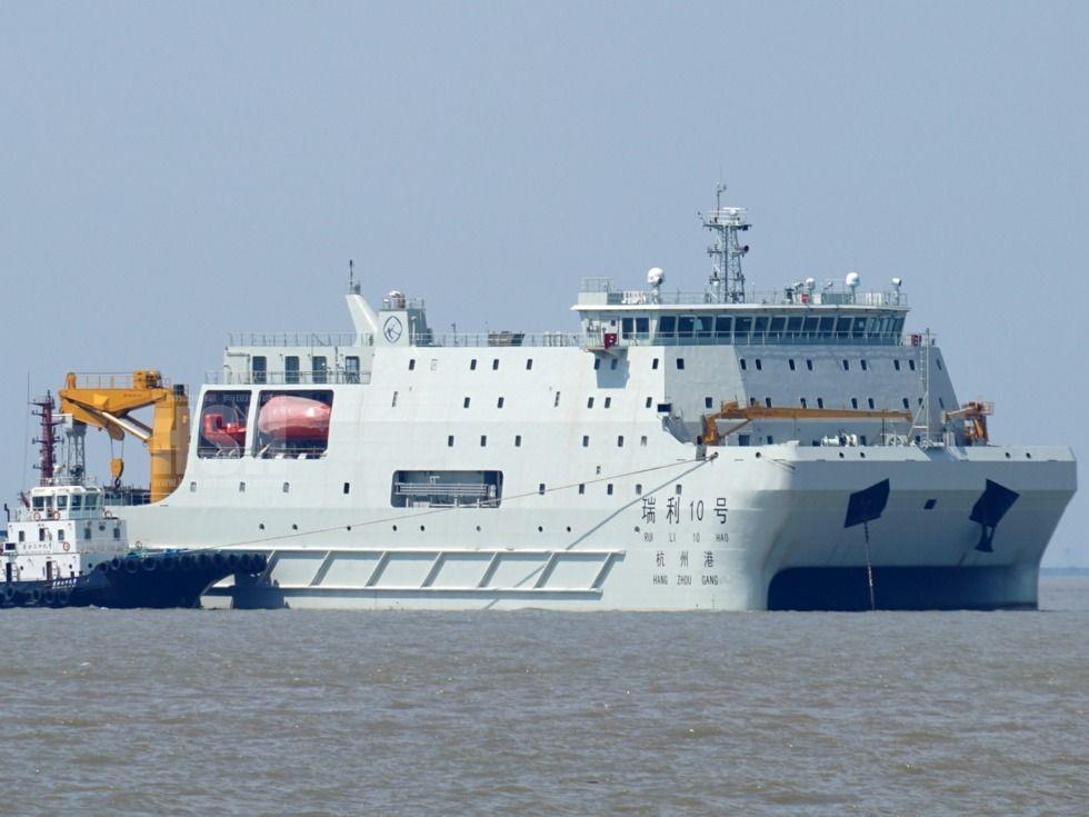 让他国潜艇无处遁形,我国双体测量船也开始下饺子了!