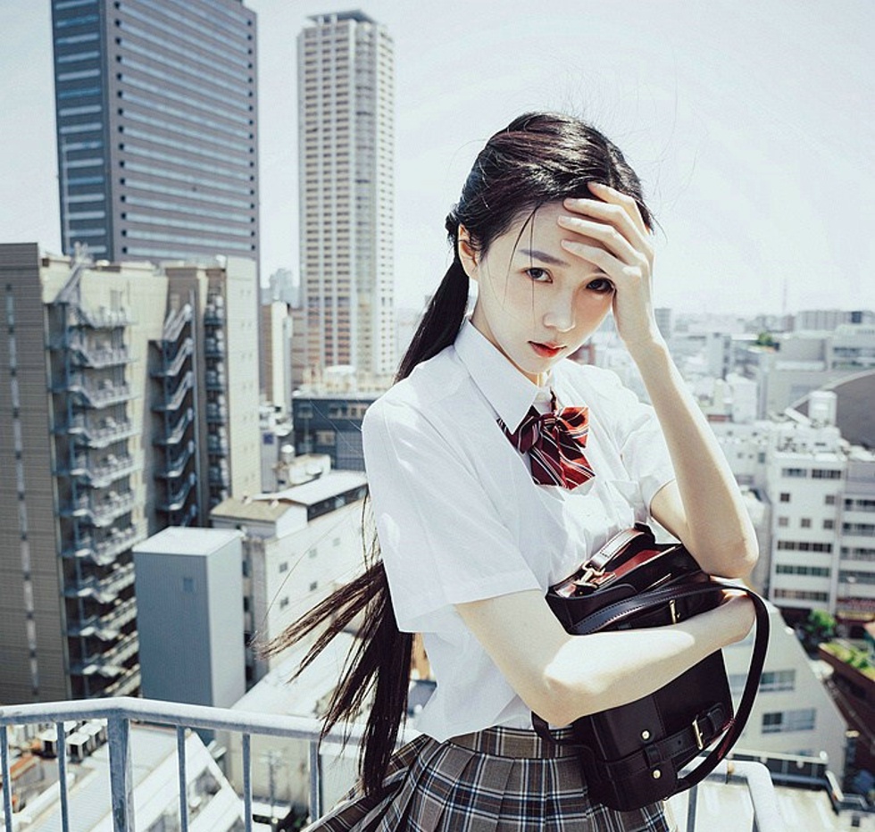 配图