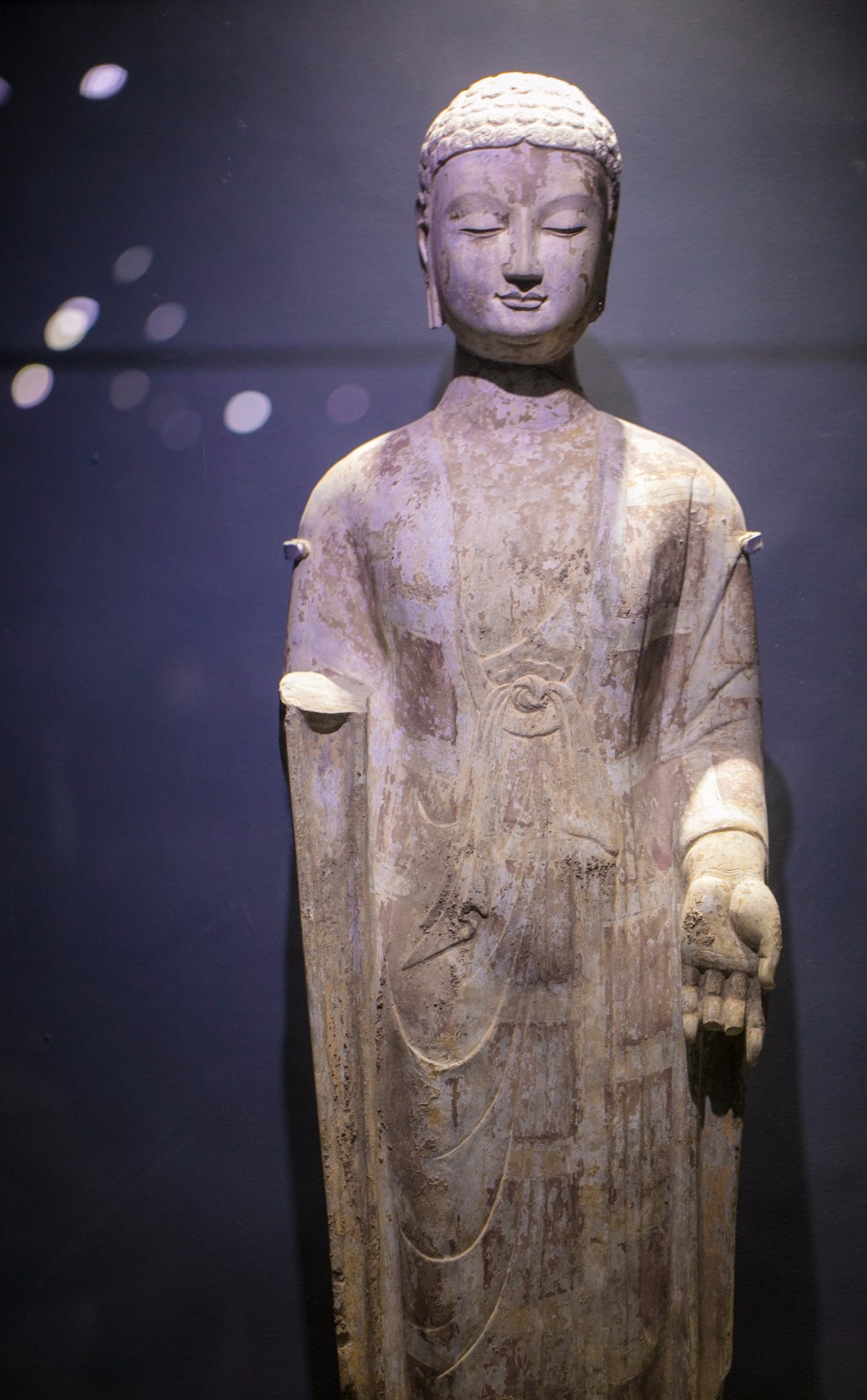 惊现了20世纪中国最激动人心的考古发现一一青州龙兴寺佛像窖藏龙兴寺