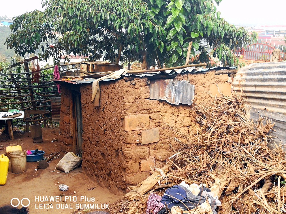 非洲为什么贫穷探访卢旺达6个小孩的穷人家越生越穷