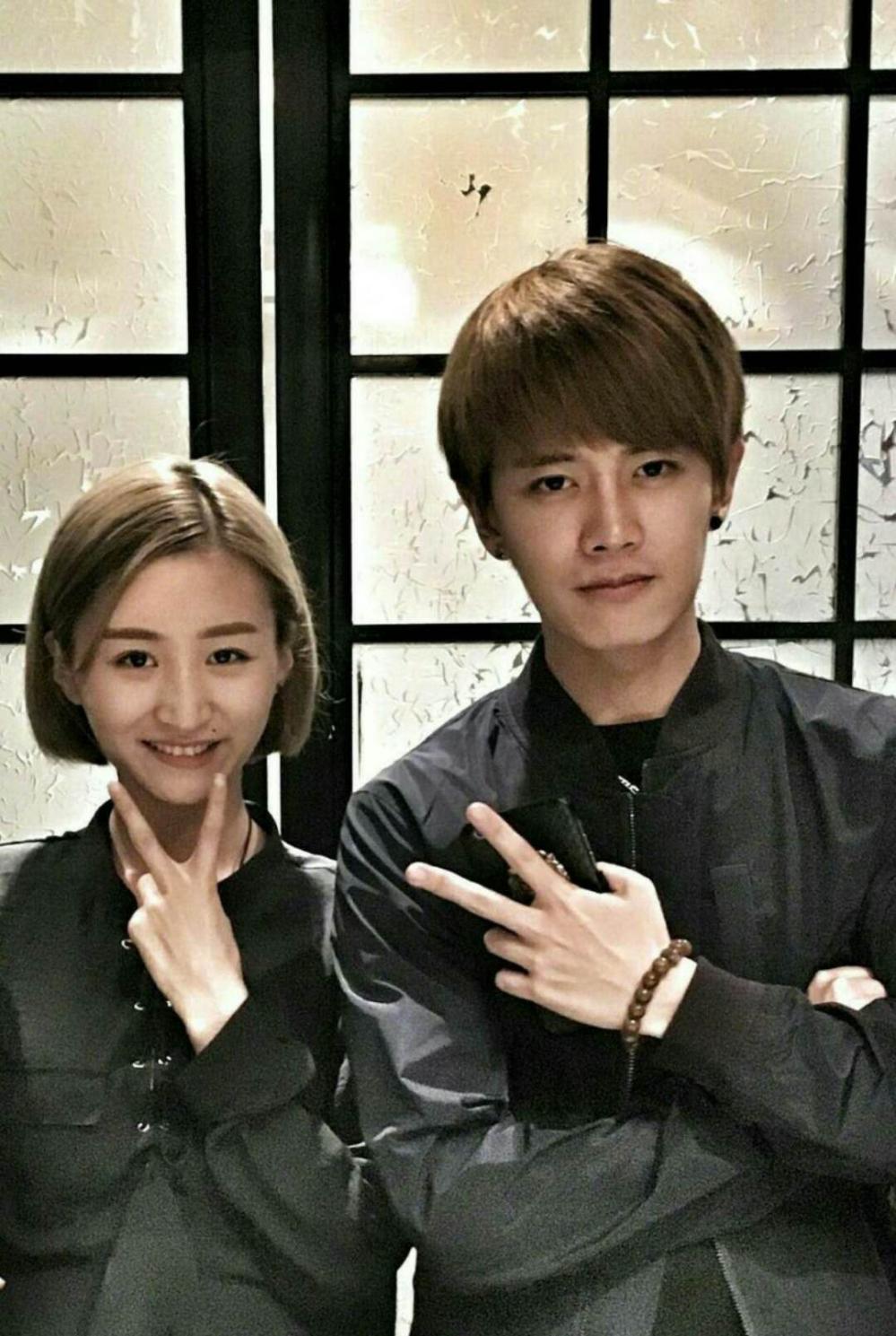 网友: 什么时候结的婚, 孩子都有啦|任嘉伦|老婆|嘉伦_新浪新闻