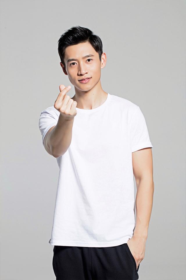 魏晨新剧热拍 坦言希望尝试更多题材的影片