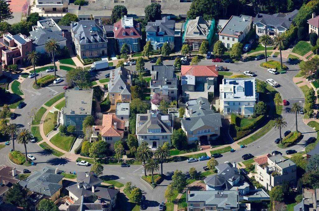 买下旧金山富人区街道 台港夫妻获35栋亿万豪宅