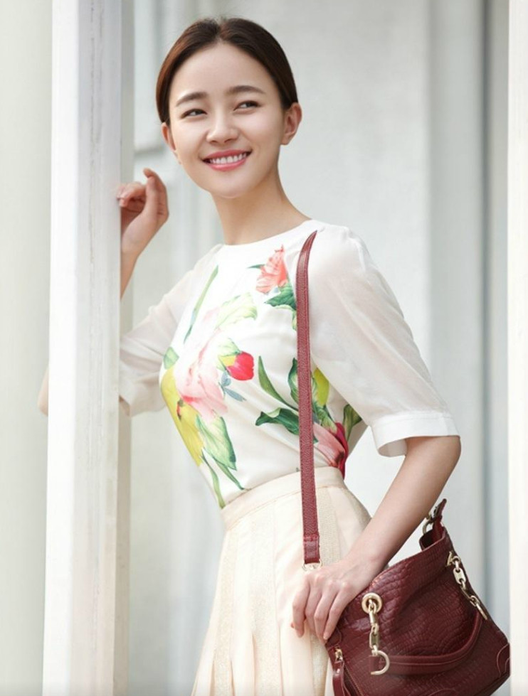 焦俊艳写真图集清新又时尚