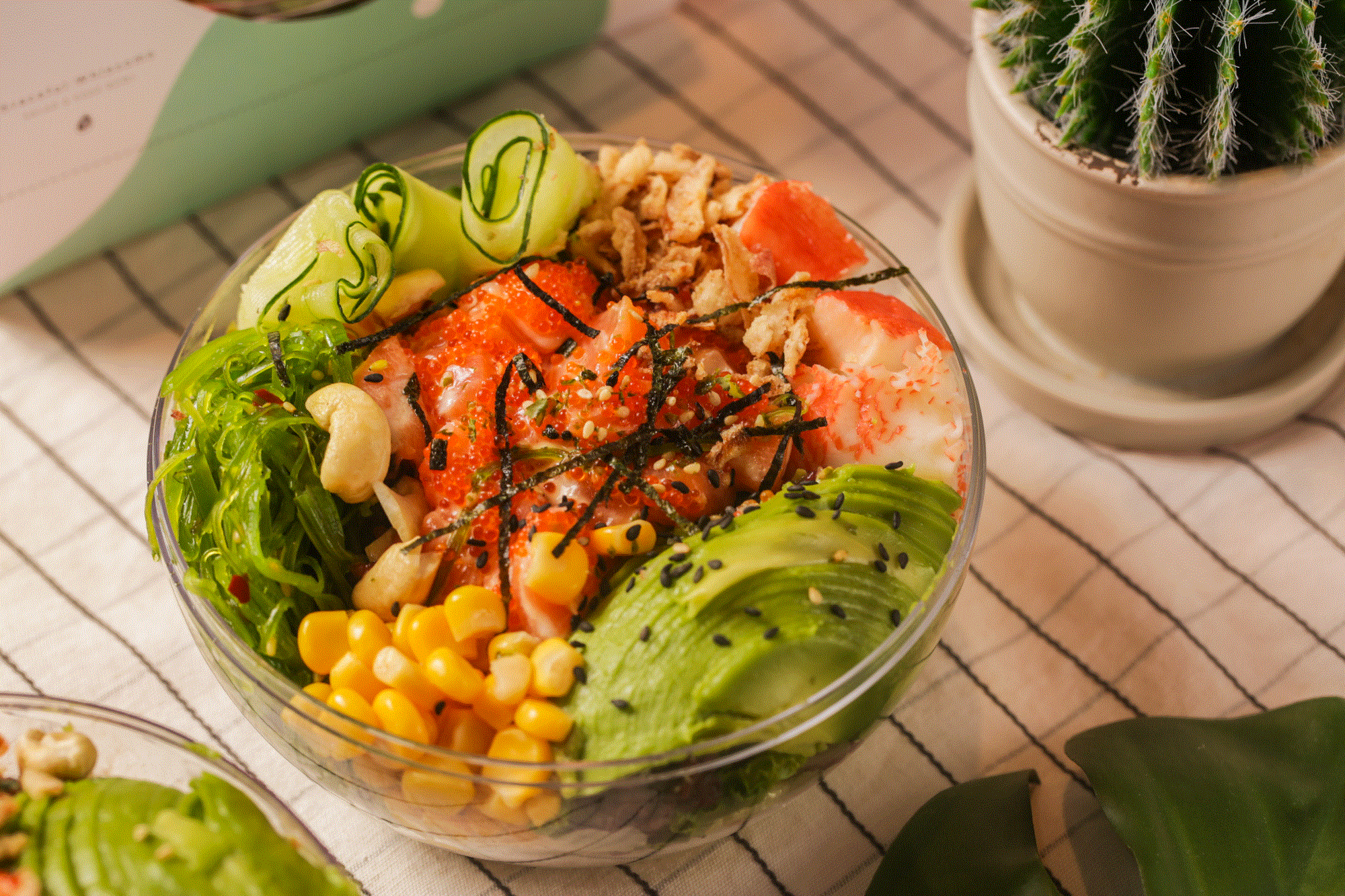 堪称少女心收割水晶球的网红poke饭降临津城,就藏在这家店里!