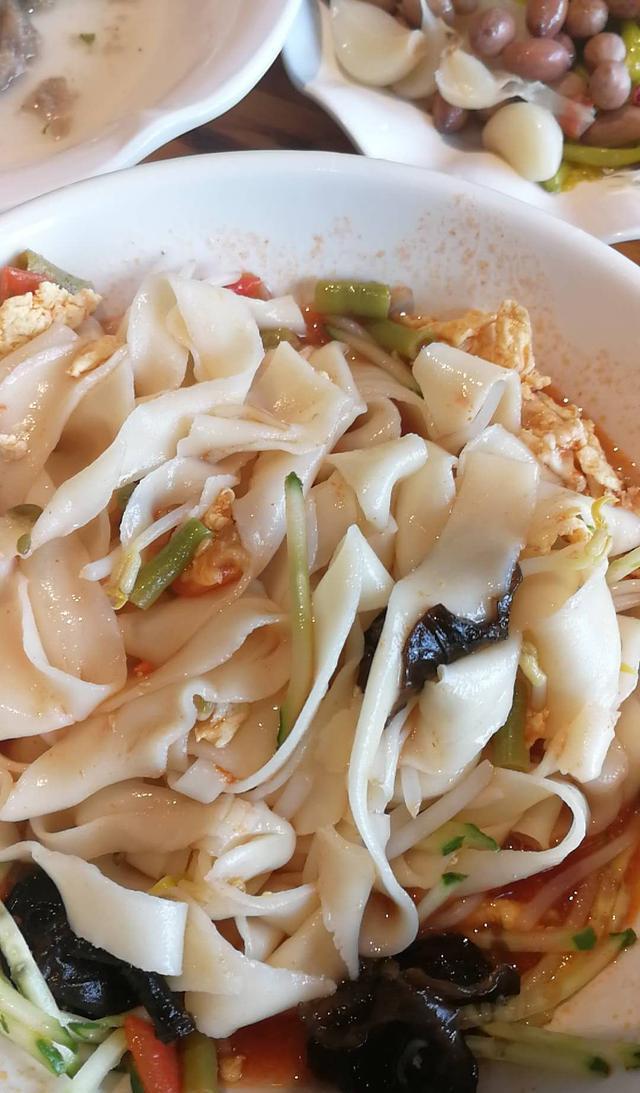 烩面网一碗烩捞面实际是捞烩面河南人都知道