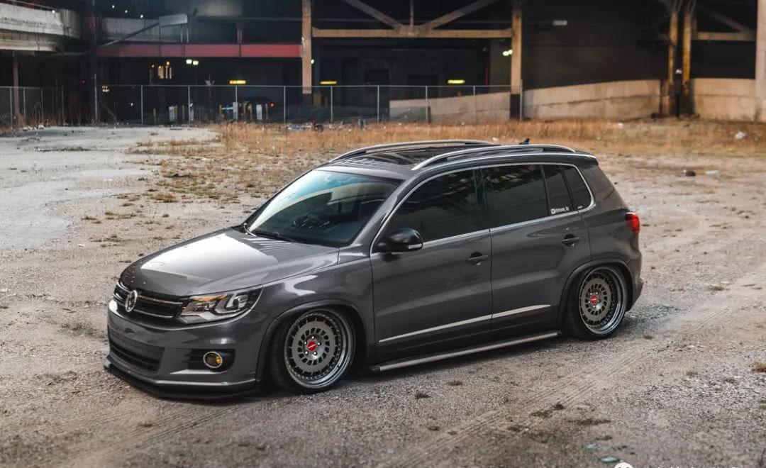 此外,rotiform ccv轮毂的融入,也为整车的色调搭配提升了不少质感