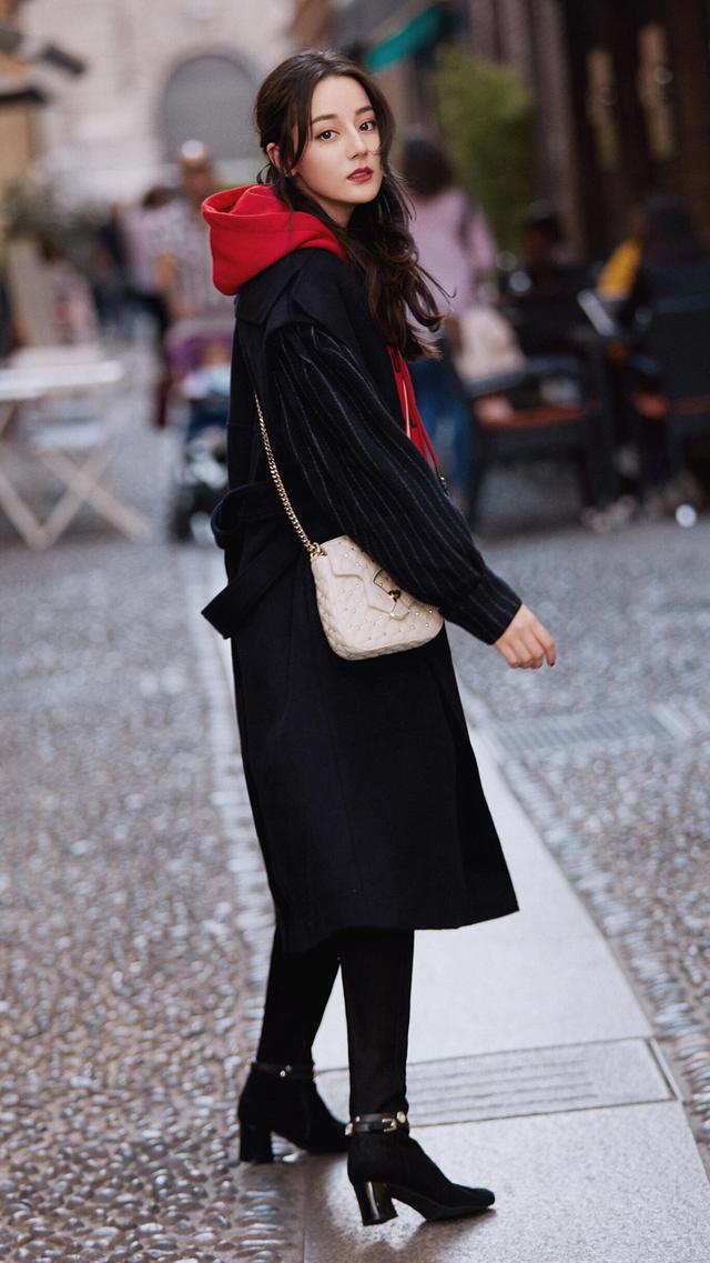 跟着第一美女迪丽热巴学穿搭,时尚个性霸气外露