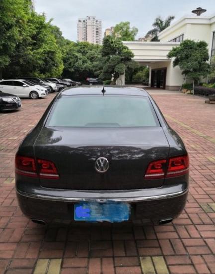 158万元的大众辉腾开了7年,10万公里后车主说出对辉腾停产的感受