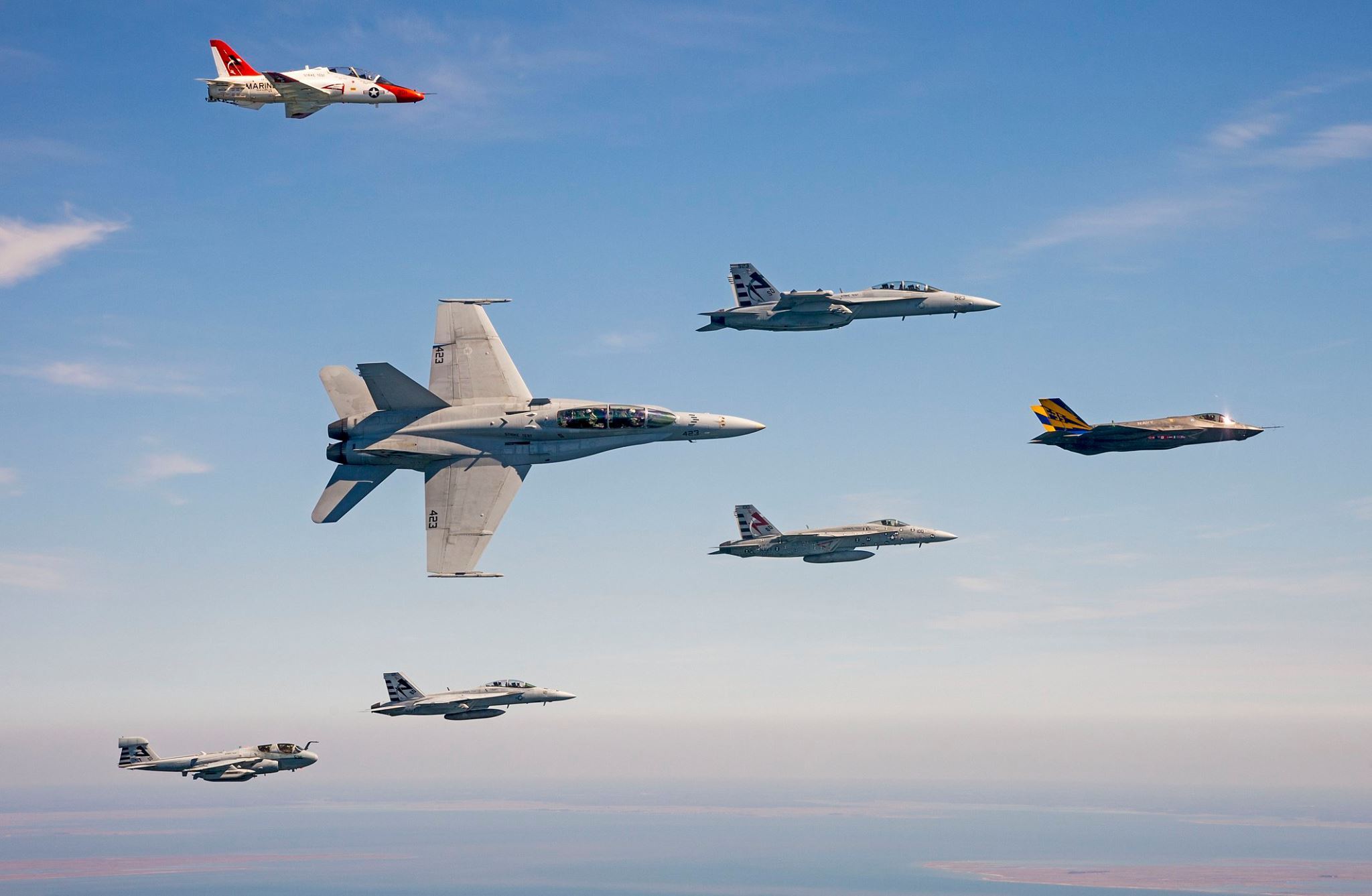 绰号“咸狗”的美国海军第23研究、开发测试以及评估中队(VX-23)|美国海军|航空站|绰号|森特|新型战机_新浪新闻