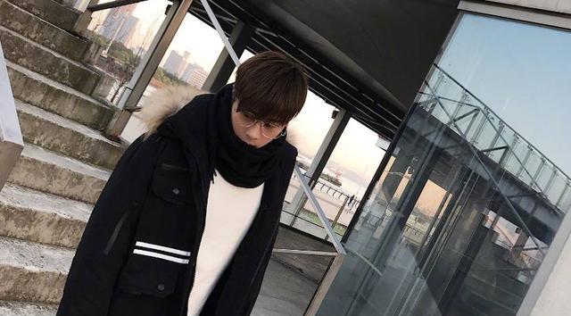 网友: 韦神在闷声发大财?