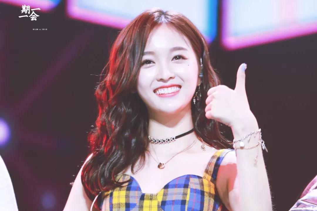 从吴宣仪,孟美岐在《创造101》爆红,看偶像制造工业的.