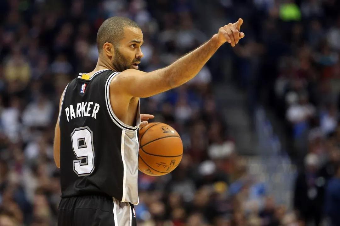 帕克,诺维斯基领衔!盘点nba历史最佳欧洲球员阵容!