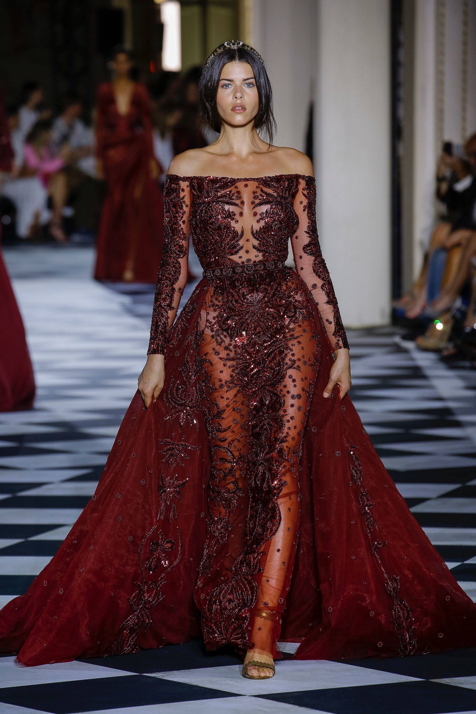 zhuhair murad fall 2018couture | 高贵血魅红
