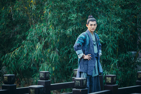 蒋龙扶摇深陷水牢危机演技爆发感染力十足